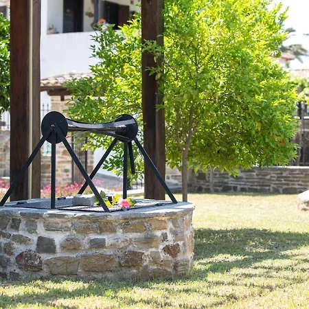 Homstone Nikiti (Sithonia)