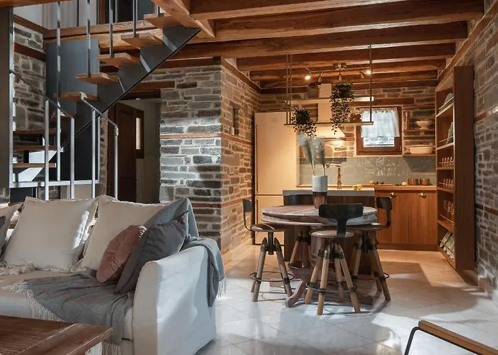 Homstone Nikiti (Sithonia)